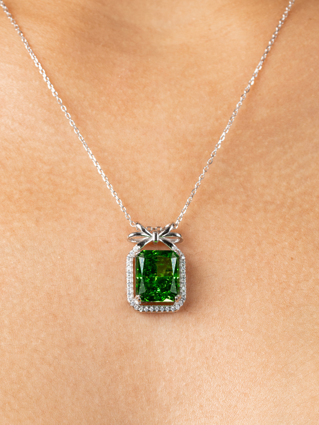 The Emerald Empress Gift Box