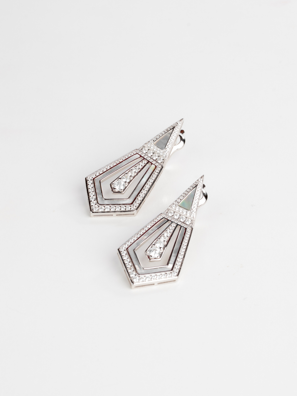 The Deco Prism